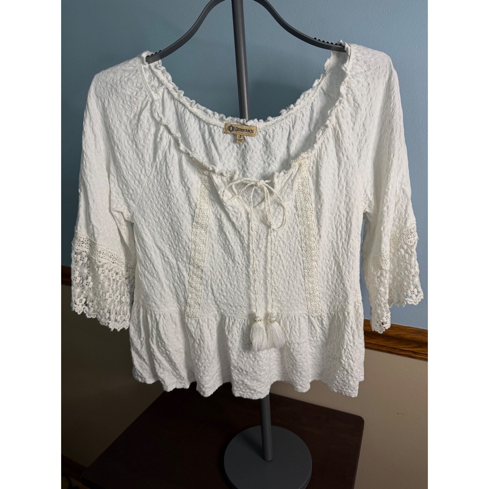 Democracy White Lace Trim Peasant Blouse Tassel Tie Boho Top Small